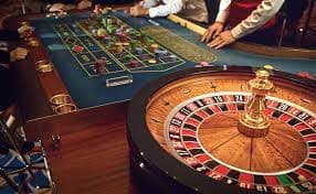 Philippine sports fans watching a PBA basketball game relevant to filbet betting analysis
